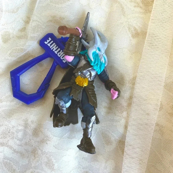 Fortnite Character Beast headed Action Figure Armed Soldier Warrior Toy Figurine - Picture 5 of 5